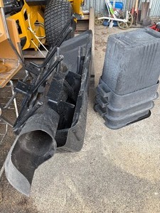 lot 127 image: Bagger  for Zero Turn