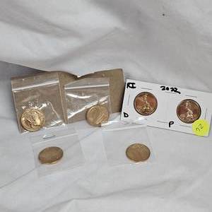 lot 26 image: Vermont and Rhode Island Gold $1 (6) UNC