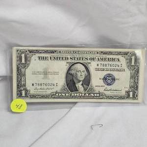 lot 48 image: 3-1935 Silver Certificate Including 1935G, 1935F, 1935A, All in BU Condition