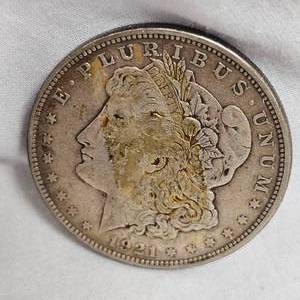 lot 53 image: 1921 S Morgan $1 wLight Tarnish