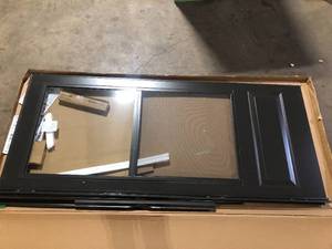 lot 5 image: Andersen 200 Series 34 in. x 80 in. Bronze Universal 34 Light Mid-View Aluminum Storm Door no hardware Customer Returns See Pictures