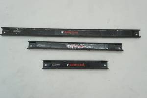 lot 50 image: Tool Shop Magnetic Rails (3ct)