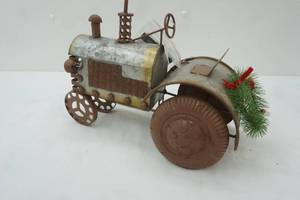 lot 82 image: Galvanized Tractor Decor wChristmas Wreath (New with Tags)