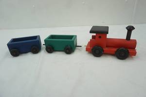 lot 117 image: Wooden Toy Train