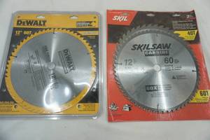 lot 211 image: (3ct) NEW 12  Saw Blades