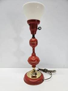 lot 60 image: MCM table lamp - milk glass shade