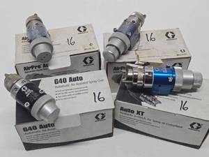 lot 186 image: Brand New or Like-New GRACO Commercial Paint Guns  Sprayers  Tools #16
