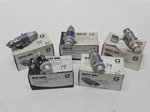lot 189 image: Brand New or Like-New GRACO Commercial Paint Guns  Sprayers  Tools #19