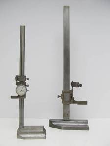 lot 20 image: Excellent Clean Working Condition Vintage Covered Wagon Lamp