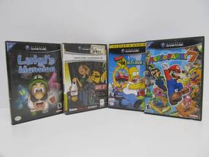 lot 130 image: Lot of 4 NINTENDO Gamecube Video Games