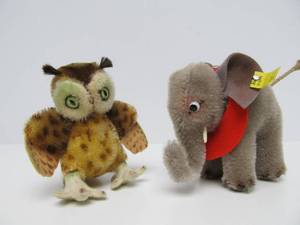 lot 232 image: 2 Great Condition Vintage 1950s era STEIFF Plush Animals - Owl & Elephant