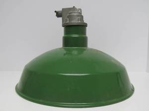 lot 248 image: Very Nice Large 18 Vintage Industrial  Service Station Green Porcelain Enamel Light Fixture #1