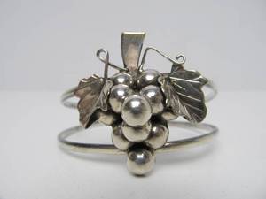 lot 227 image: Vintage Sterling Silver TAXCO Cuff Bracelet wGrape Cluster
