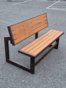 lot 151 image: Like-New LIFETIME Adjustable Combination Bench  Table