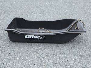 lot 154 image: Otter Sport Ice Fishing Sled