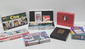 lot 144 image: Nice Lot of Good Board Games including Mahjong