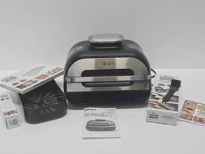 lot 146 image: Like-New NINJA Foodi Smart XL Grill Model FG-550