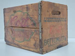 lot 218 image: Vintage COTT Wooden Advertising Soda Crate