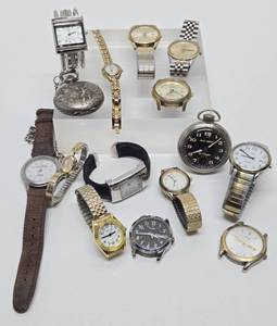 lot 125 image: Estate Lot of Assorted Mostly Mens Watches