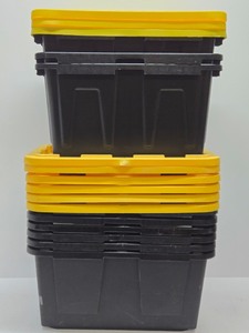 lot 333 image: Lot of 9 Large Heavy Duty Storage Bins wLids #2