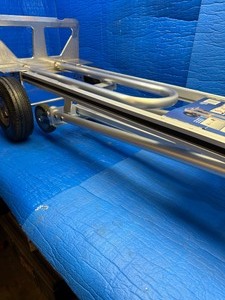 lot 49 image: Strongway 3-in-1 Aluminum Hand Truck, 550-770-Lb. Capacity