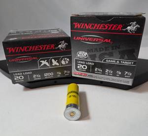 lot 87 image: 2 Boxes of Winchester  20 gauge 2 34 inches, 7 12 shot         Shotgun Shells