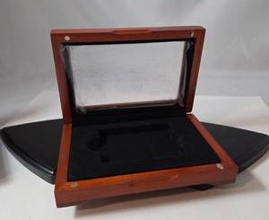 lot 94 image: Walnut Coin Case Holds 1 Slab  with display window- New in Box   6 12 x 4 12