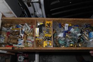 lot 316 image: Contents of Drawer - Vavles, Brass Fittings