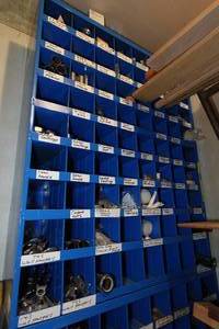 lot 290 image: Organizer with Contents - Wall Hangers, Shower Parts, Couplings