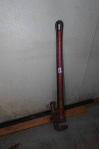 lot 343 image: Ridgid 48 Pipe Wrench