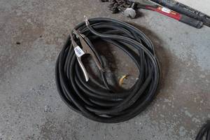 lot 348 image: WeldingHot Shot Lead