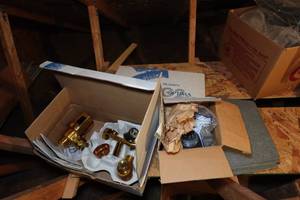 lot 720 image: Sloan Bypass Diaphragms - Polished Brass, Nickel