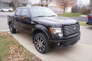 lot 1 image: 2010 Ford F-150 Harley Davidson Special Edition Crew Cab Pickup Truck - 5.4L V8 - 144,602 Miles