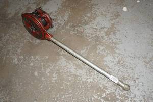 lot 286 image: Ridgid No 65R Manual Pipe Threader