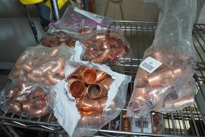 lot 387 image: Copper Fittings