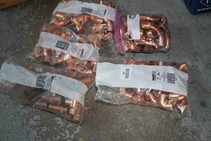 lot 400 image: 34 Copper Fittings
