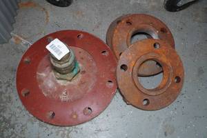 lot 427 image: Large Fitting and Plates