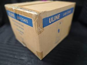 lot 28 image: Box of Uline Lab Coats Size 4XL Box of 25