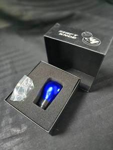 lot 32 image: Replacement Shift Knob