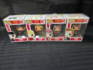 lot 44 image: (4) Home Alone Funko Pop Figures