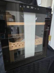 lot 189 image: Compact Humidor, Electric Cigar Cooler