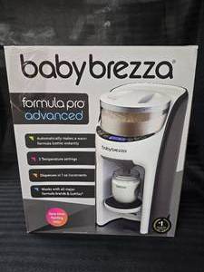 lot 190 image: Baby Brezza Automated Baby Formula Dispenser Designed to Instantly Make a Warm Formula Bottle