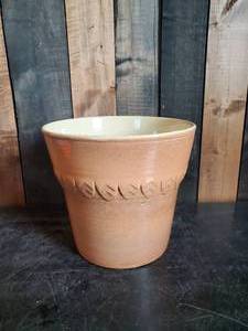 lot 6 image: RARE Large 9 12 inch Tall Redwing Planter