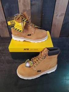 lot 20 image: New Ad Tec Boots Steel Toe Leather Never Worn Size 8 Still in Box