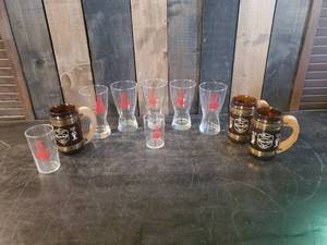 lot 31 image: Collection of 10 Grainbelt Bar Glasses