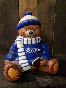 lot 87 image: Very Collectable Oreo Bear Cookie Jar