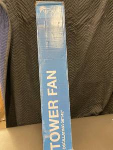 lot 10 image: Senville Oscillating Tower Fan 36in42in with Remote LED Display