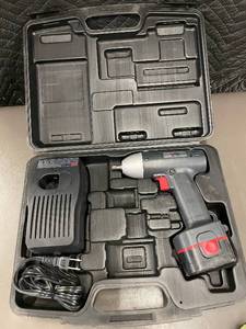 lot 49 image: Carquest 14 Cordless Impact Wrench Kit, Model 7165, 7.2V