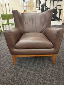 lot 6 image: Brown Leather Armchair by American Leather.