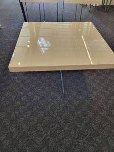 lot 58 image: A  white cocktailcoffee table with chrome legs by A.L.F. Italy.